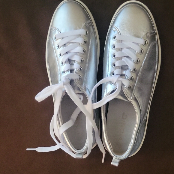 Women's Vionic Silver Metallic Sneakers - Picture 1 of 4